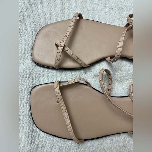 Marc Fisher Nalica Sandal Size 7.5 Light Natural Pink Studded Strappy Neutral - Picture 4 of 7